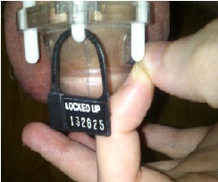 chastity with lock 10-10-2012.jpg