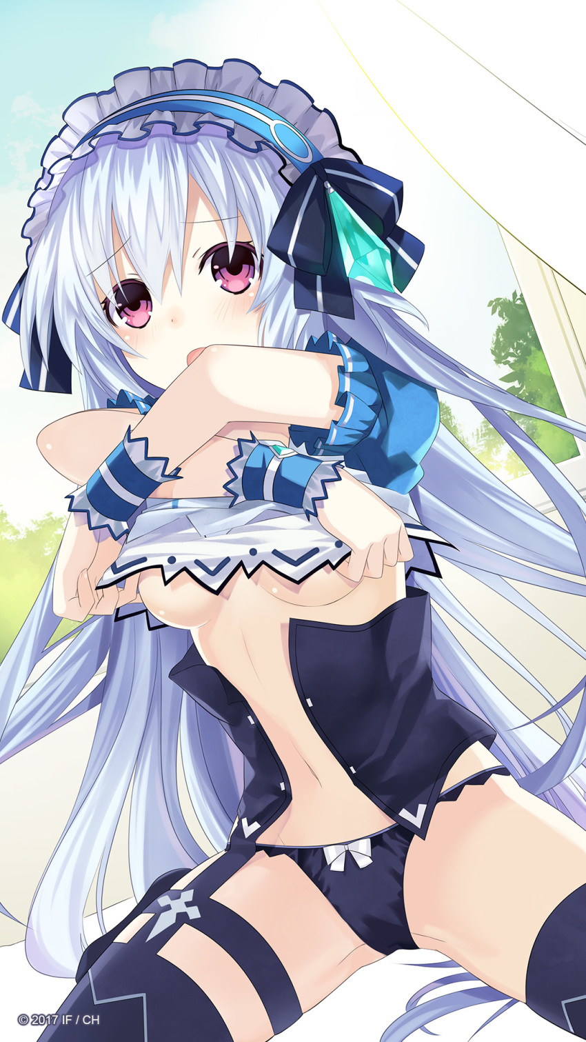 Tiara.jpg