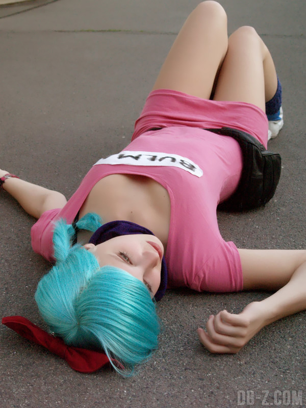 sexy-bulma-cosplay-22.jpg