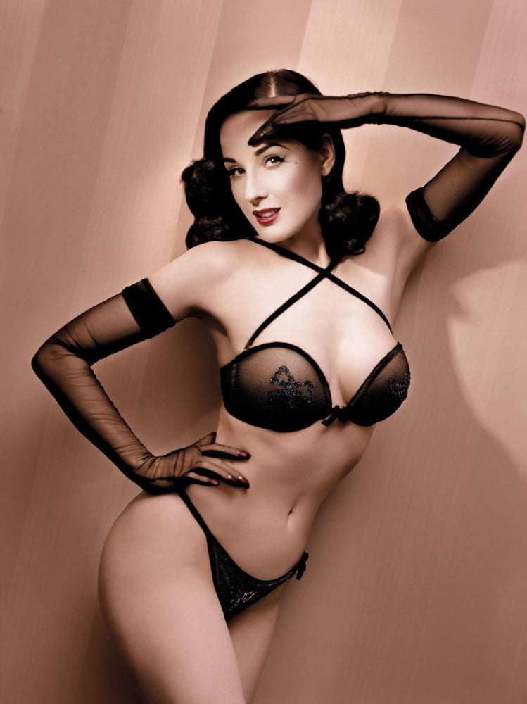 Dita Von Teese.jpg