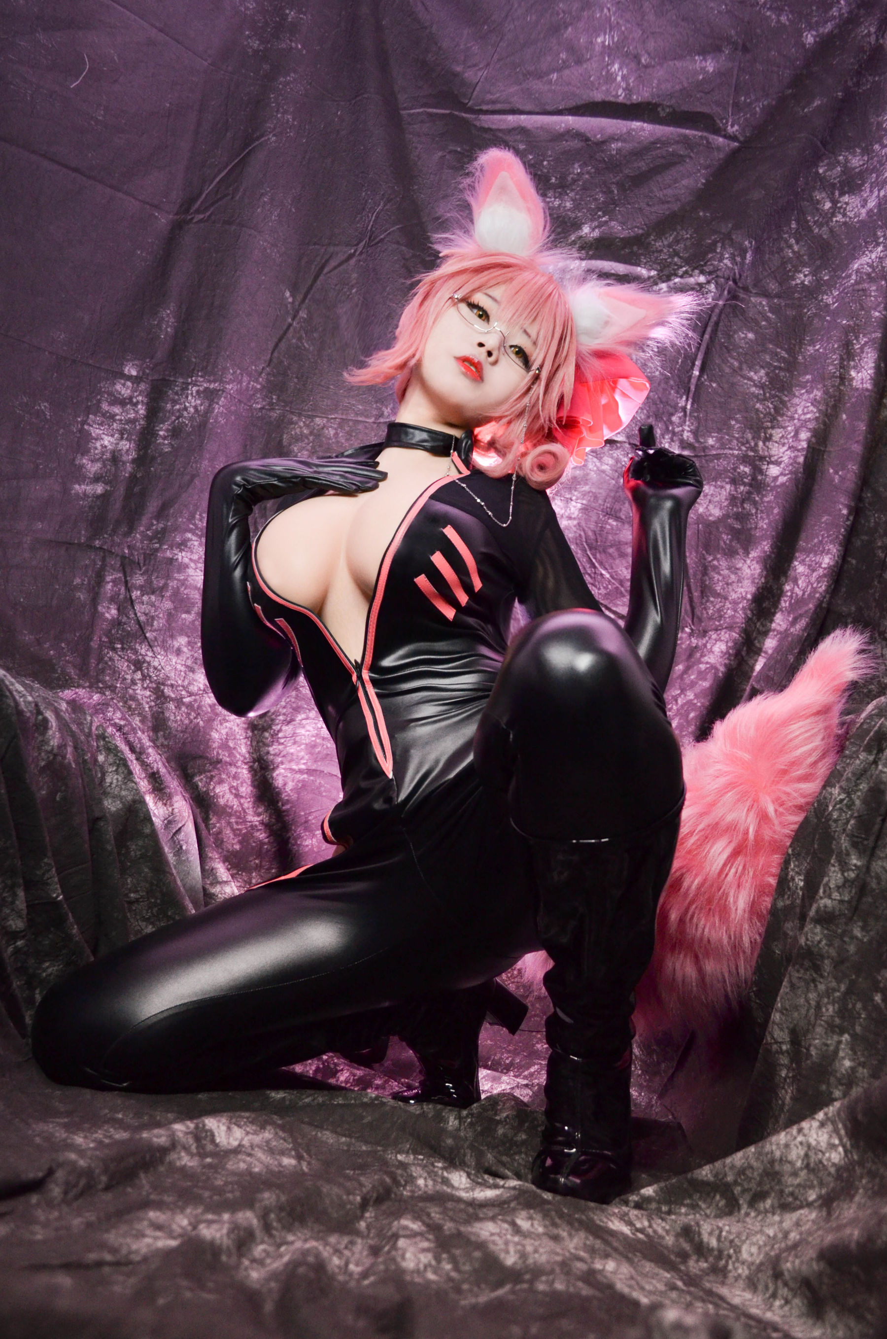 Xuan-KaYa Tamamo Secretary Fate Grand Order Photo Album 1.jpeg