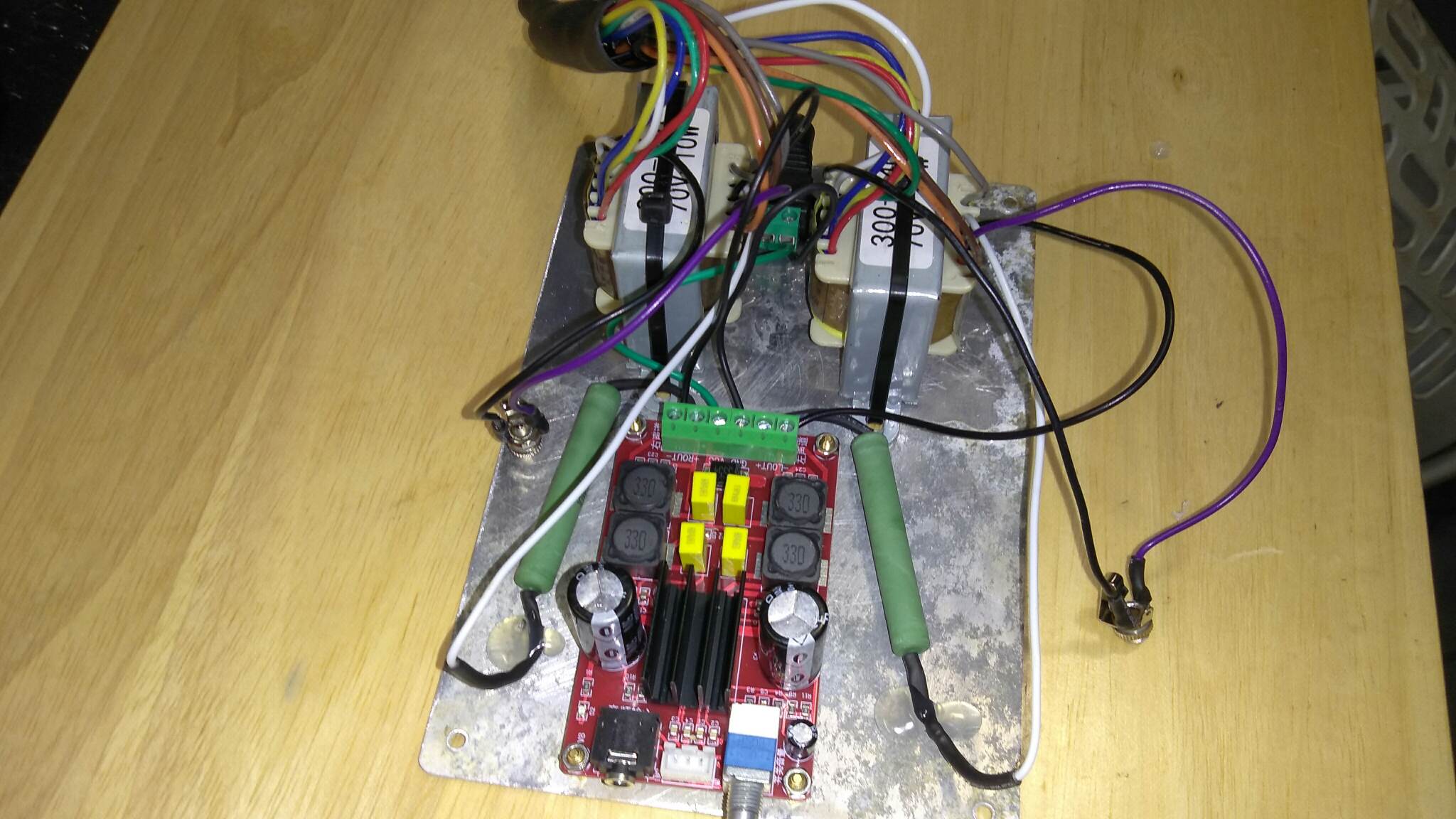 Ebox2.jpg