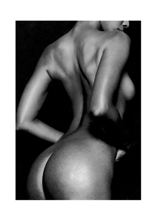 lg4726+la-lunga-estate-female-nude-from-behind-bianconero-art-print.jpg
