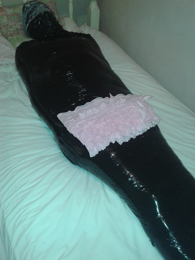 Elise all wrapped up.png